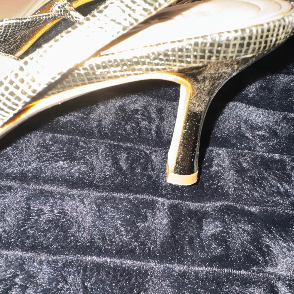 INC Heels - Picture 2 of 2